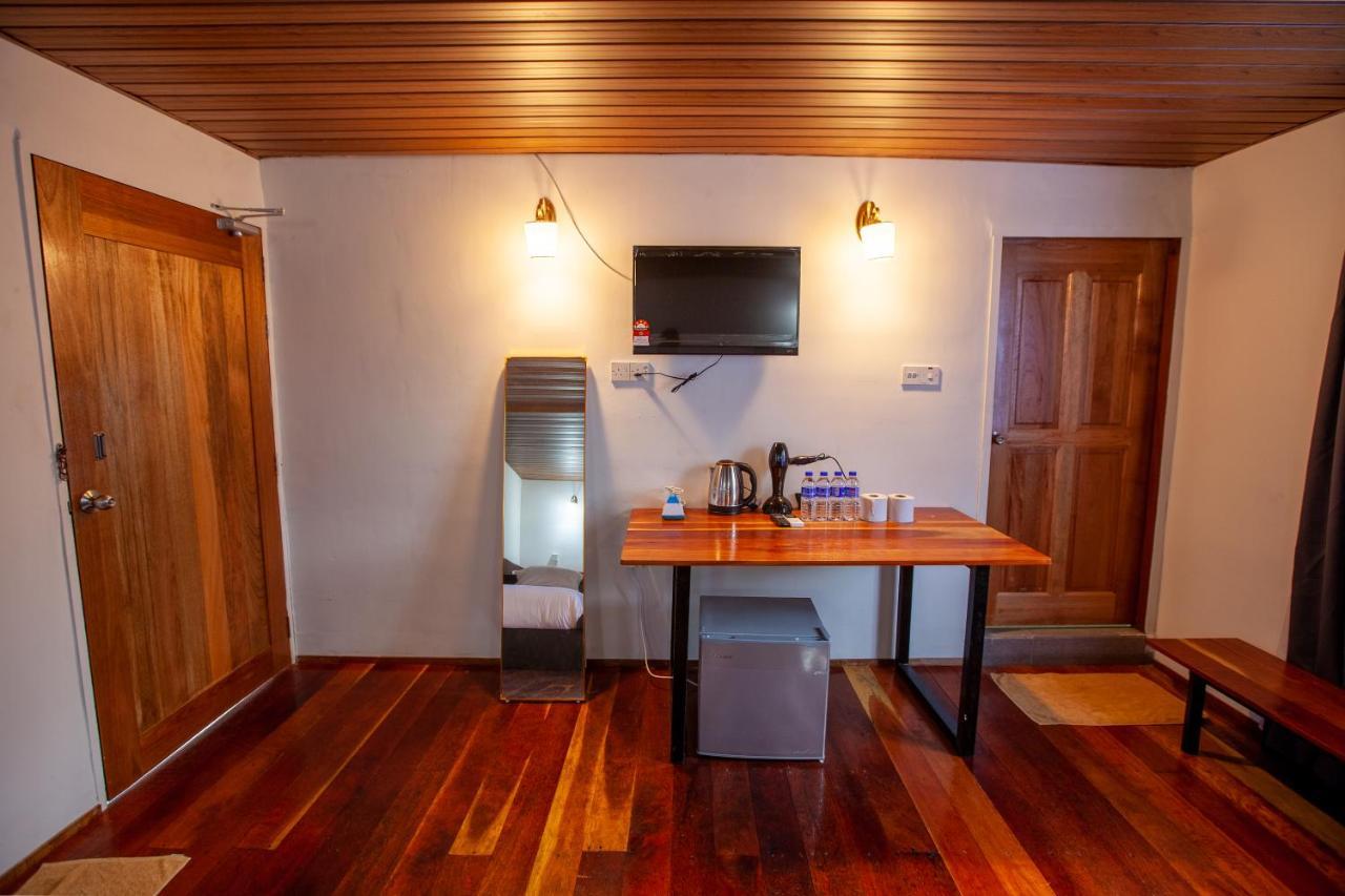 Joe Fisherman Inn Kampung Teluk Nipah Zewnętrze zdjęcie
