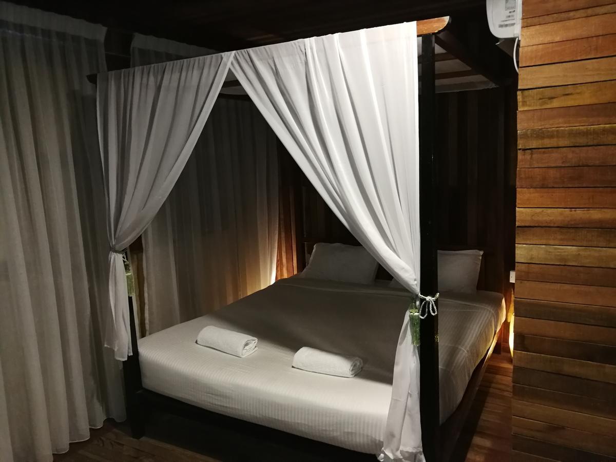 Joe Fisherman Inn Kampung Teluk Nipah Zewnętrze zdjęcie