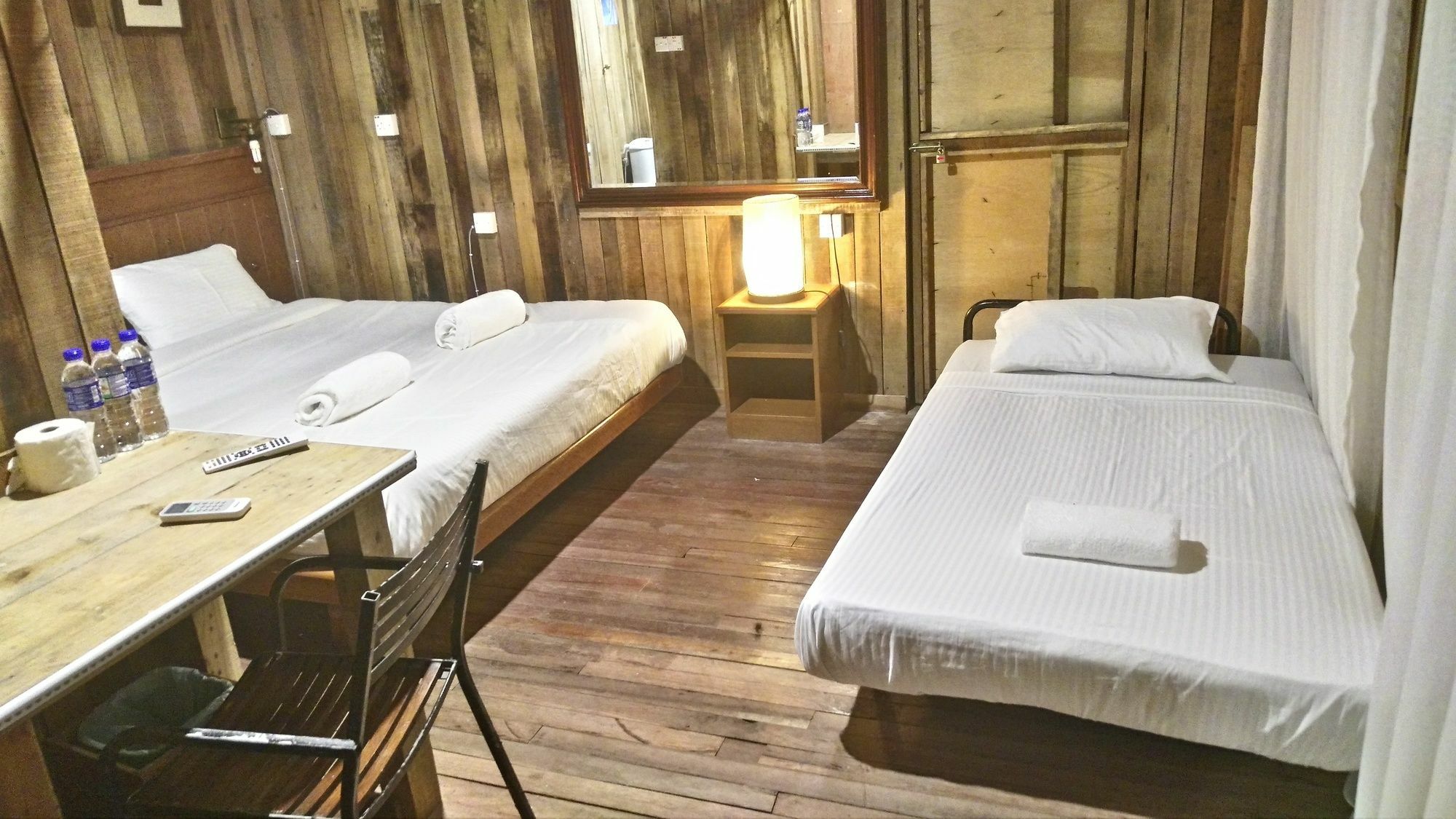 Joe Fisherman Inn Kampung Teluk Nipah Zewnętrze zdjęcie